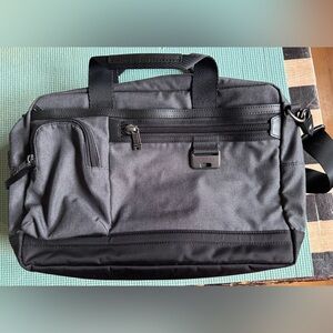 Tumi Charcoal Gray Briefcase. Like New.